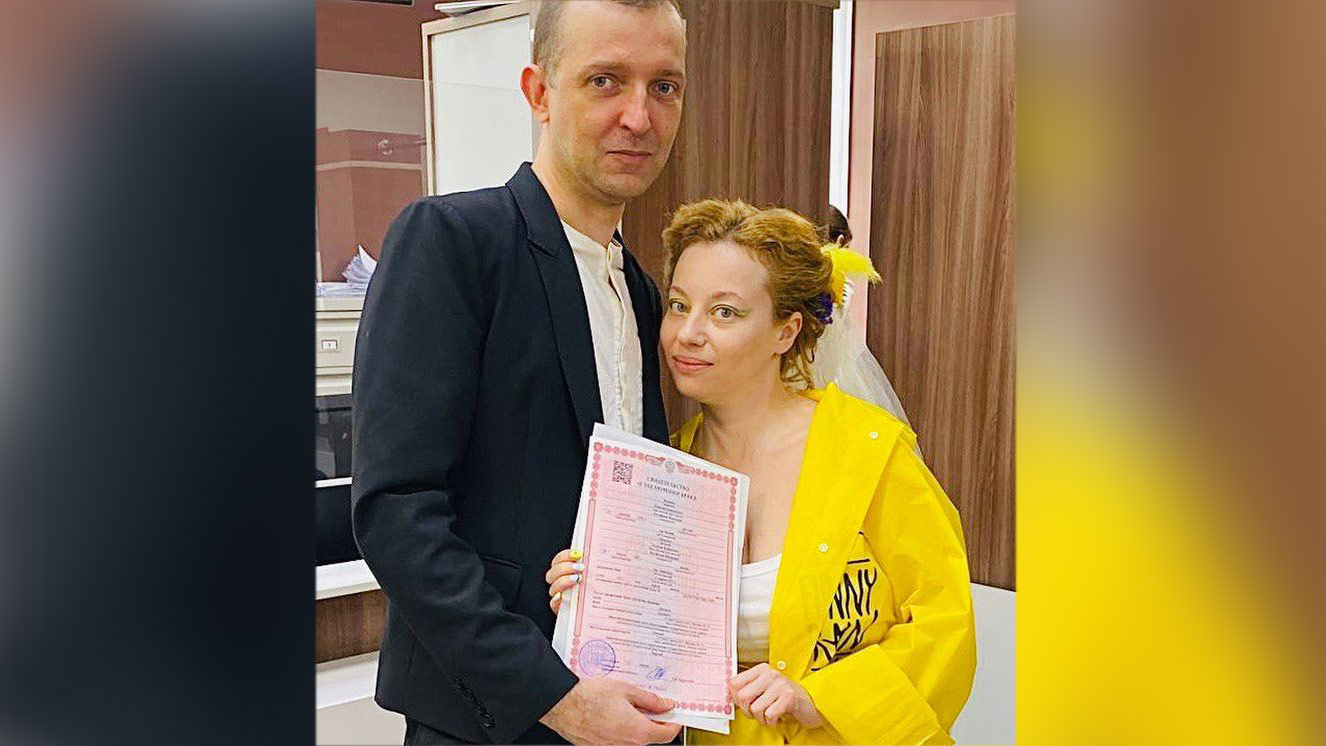 Евгения Беркович с мужем. Фото © Instagram (признан экстремистской организацией и запрещён на территории Российской Федерации) / ebberkovich