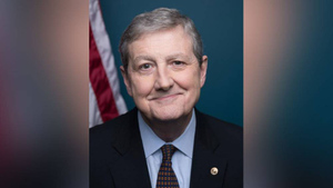 Сенатор Кеннеди: Мексика без США "ела бы кошачий корм из консервной банки"