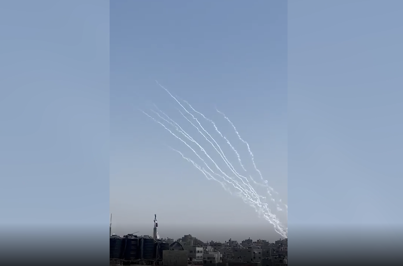 Палестина наносит ракетные удары по Израилю в ответ на смертоносные атаки Газы 9 мая