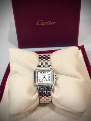 Наручные часы Cartier. Фото © ФТС России