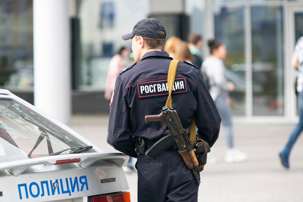 Вооружённый захватчик из поликлиники в Москве задержан