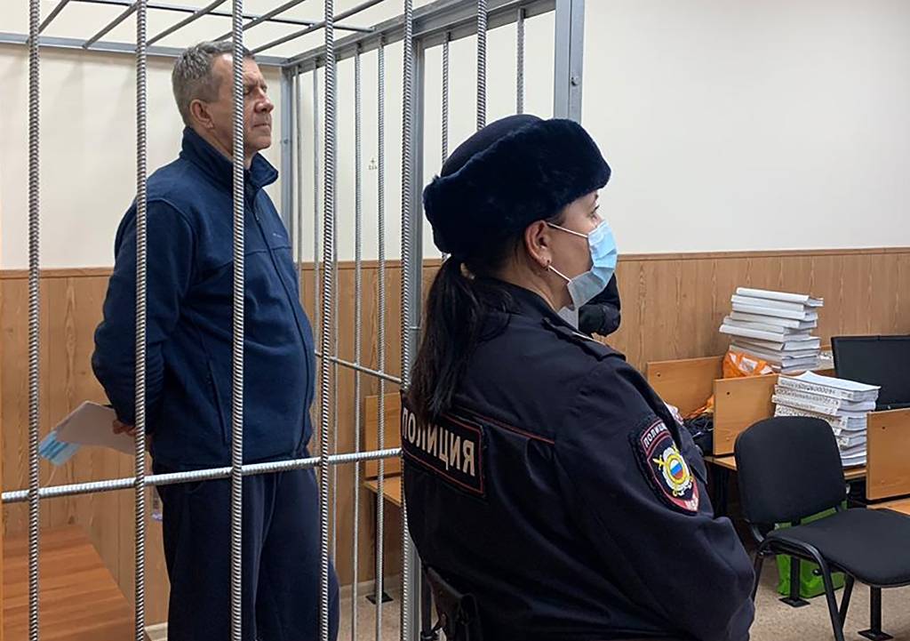 Суд приговорил к девяти годам колонии бывшего замдиректора ФСИН Максименко