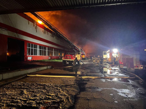 Площадь пожара на заводе Ferroni в Тольятти выросла до 20 тысяч квадратов