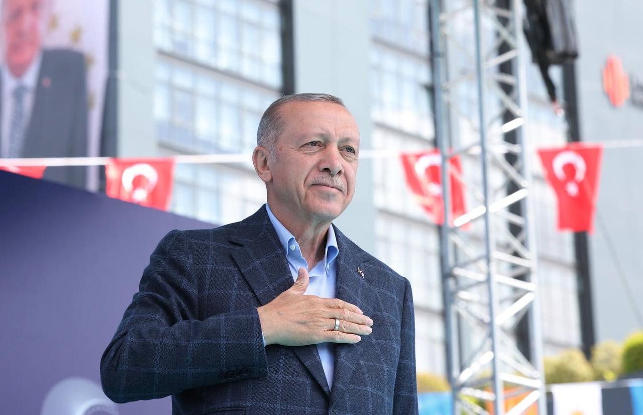 Эрдоган лидирует в первом туре выборов после обработки 43% голосов