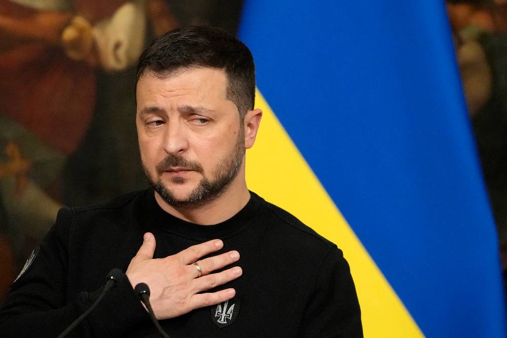 Спросили не того: Зеленскому посоветовали уйти в отставку после слов о Путине