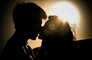 Сексолог раскрыла, сколько секунд должен длиться поцелуй в счастливой паре