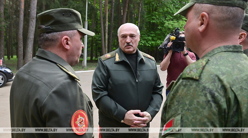 Опубликовано видео с Лукашенко, который появился на публике впервые с 9 Мая