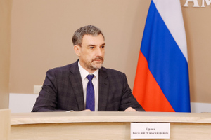 Путин поддержал желание губернатора Амурской области выдвигаться на новый срок