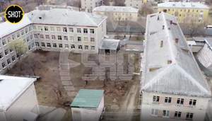 Екатеринбургского подростка заставляют учиться в той же школе, где его насиловали