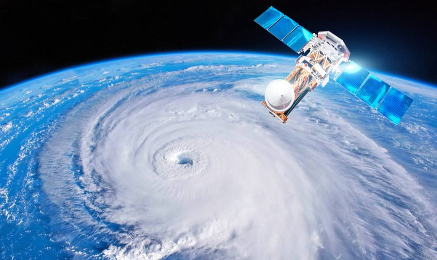 <p>Вид урагана из космоса. Обложка © Shutterstock</p>