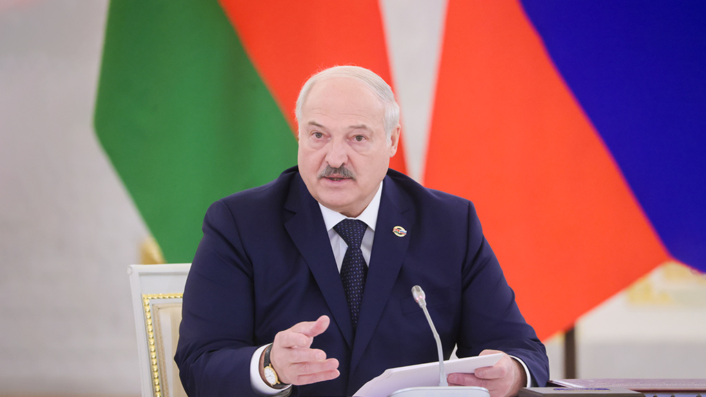 Лукашенко: Запад открыто признаётся, что готовится к войне