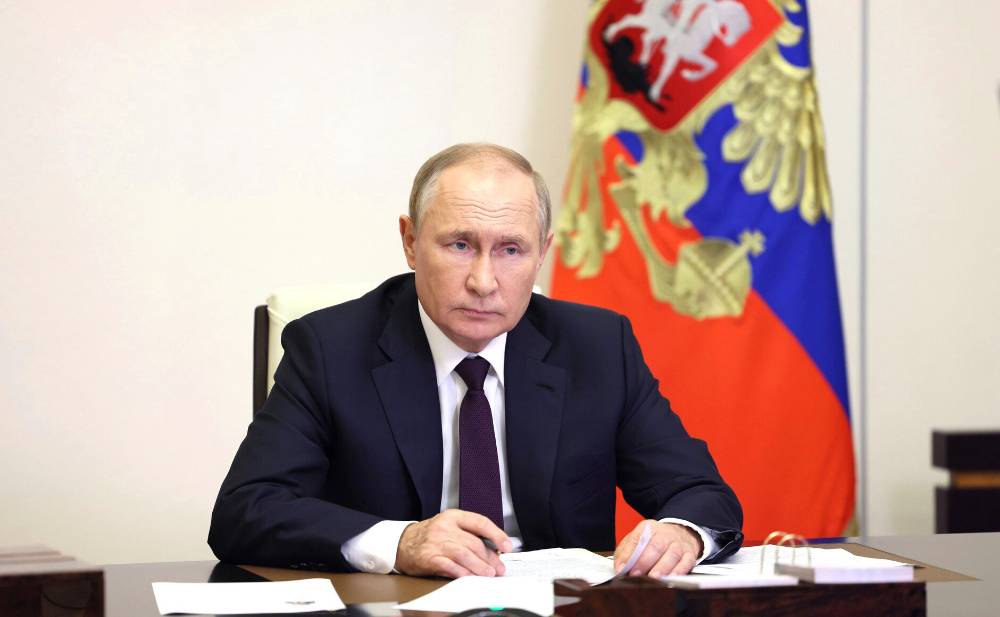 Путин: Консолидация политических сил важна для поддержки бойцов СВО 