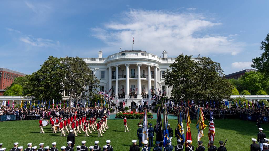 Республиканцы отбросили назад переговоры по госдолгу США