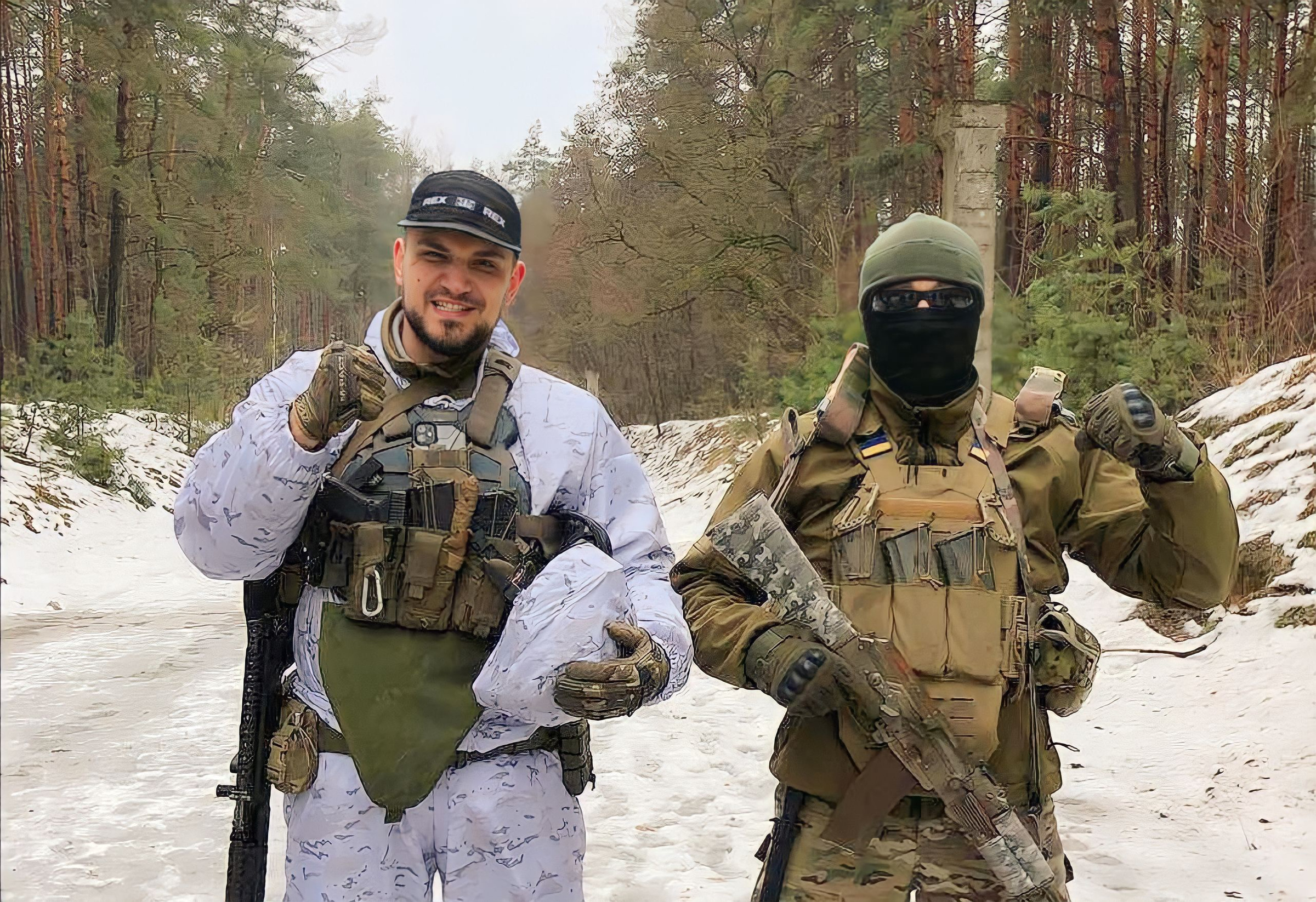 Денис Капустин (справа) — командир РДК. Фото © Соцсети
