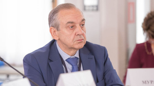 Постпред Крыма Мурадов считает, что Белый дом одобрил развязывание ядерной войны