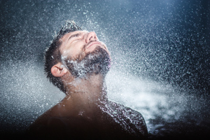 Мужчинам перечислили четыре правила мытья обрезанного пениса