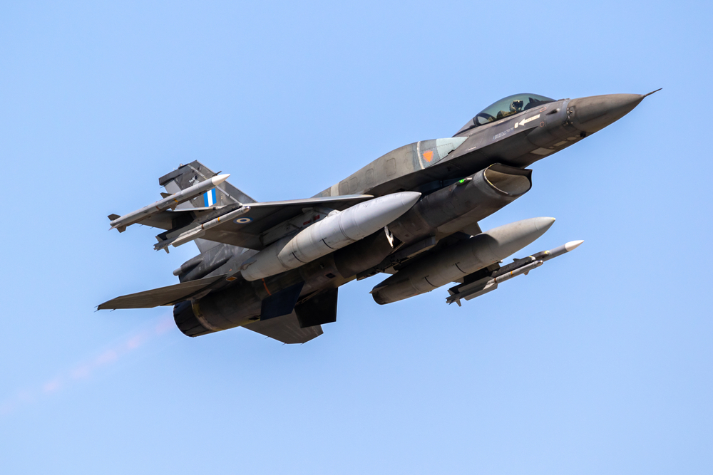 В Киеве назвали страну, которая может первой отправить Украине F-16