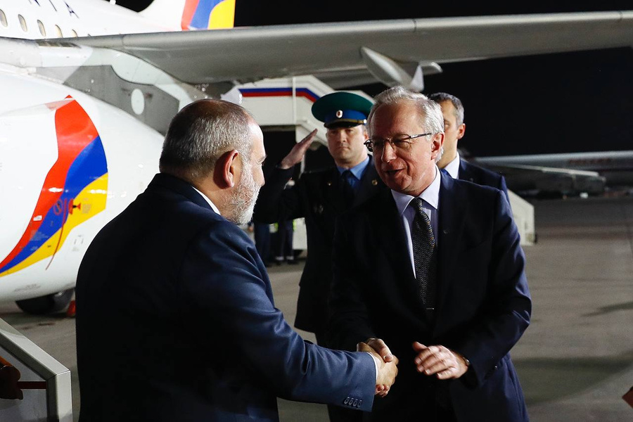 Премьер-министр Армении Никол Пашинян прибыл с рабочим визитом в Москву. Фото © t.me / Правительство Республики Армения