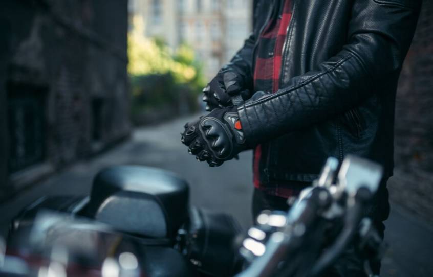 В Госдуме призвали строже наказывать мотоциклистов за излишний шум