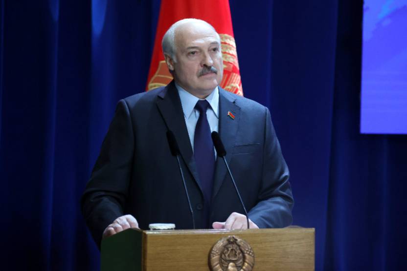 Лукашенко заявил, что РФ идёт в авангарде перехода к многополярному миру