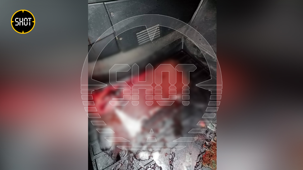 Автомобиль пары из белгородского села Глотово, обстрелянный украинскими диверсантами. Фото © t.me / SHOT