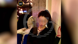 Россиянка украла телефон и прыгнула с пятого этажа, чтобы не попасться полиции. Но всё же попалась