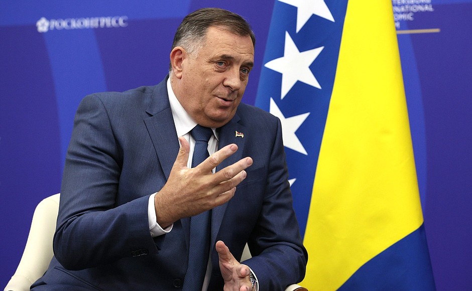 Додик заявил о негативе Запада в отношении Республики Сербской из-за дружбы с РФ