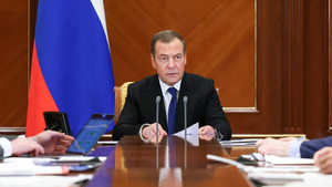Медведев предупредил о последствиях передачи Киеву ядерного оружия