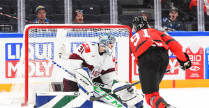 Канадцы в рекордный четвёртый раз подряд вышли в финал ЧМ по хоккею