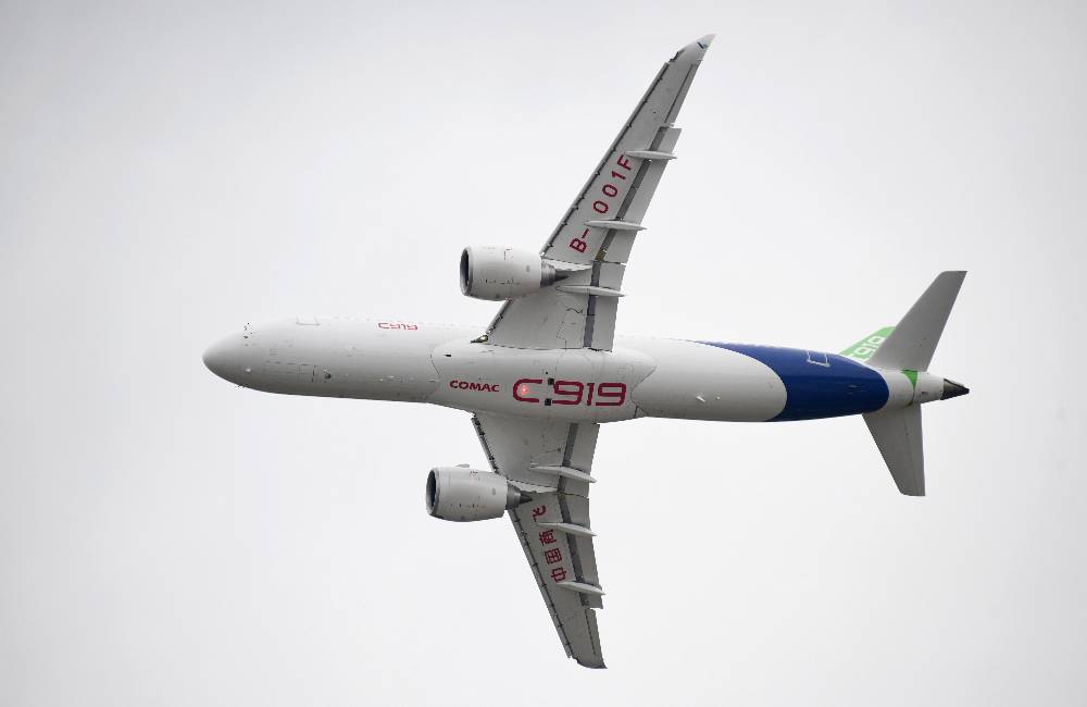 Китайский конкурент МС-21 выполнил первый коммерческий рейс