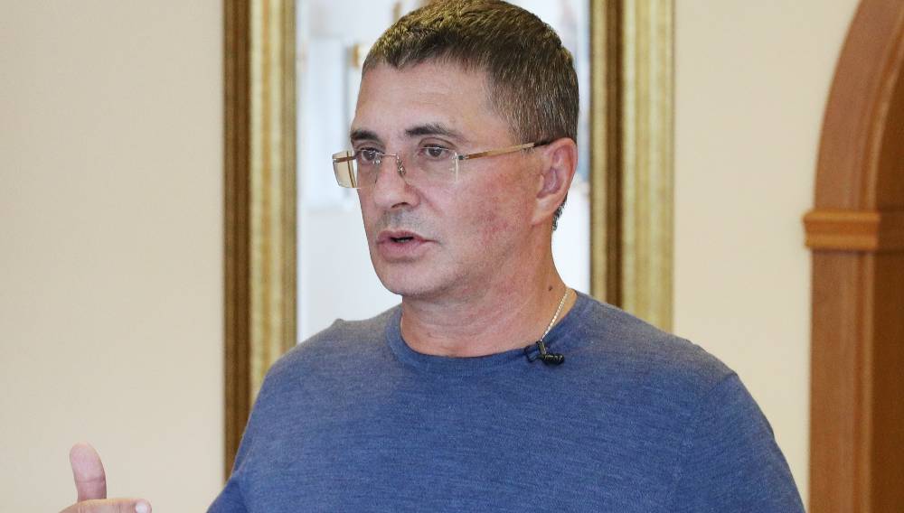 Мясников назвал продукты, которые могут привести к раку