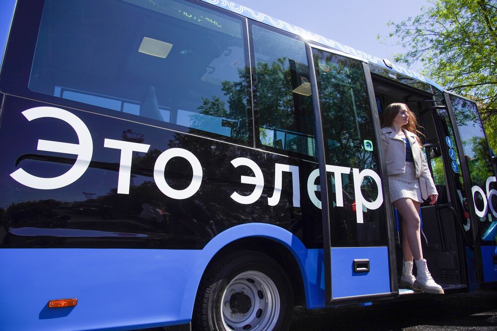Электробус малого класса. Фото © Агентство городских новостей "Москва" / Александр Авилов