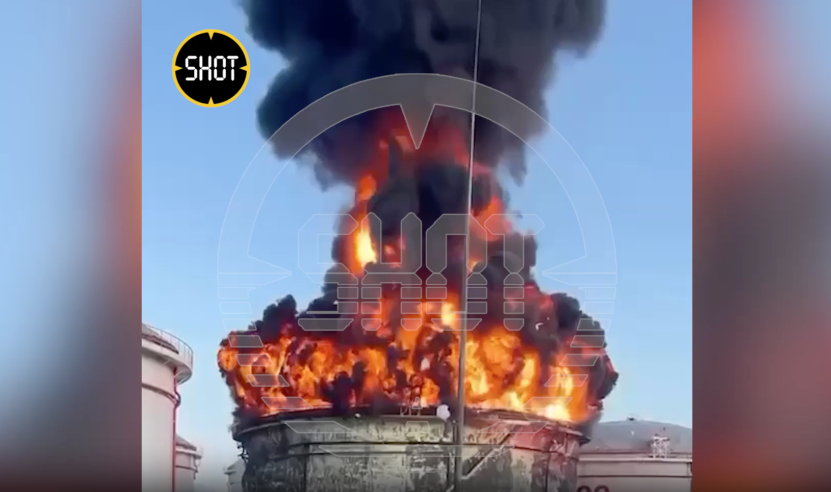 В ударе по резервуарам с топливом на Кубани участвовали два БПЛА, один из них был сбит