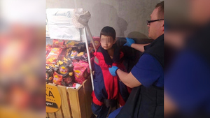 В омском магазине ночью нашли голого трёхлетнего ребёнка