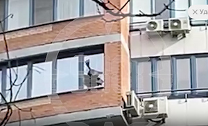 В Москве три девушки даже не проснулись, когда в окно залетел ударный дрон