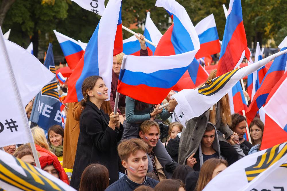 Социологи отметили рекордно высокий уровень сплочения россиян
