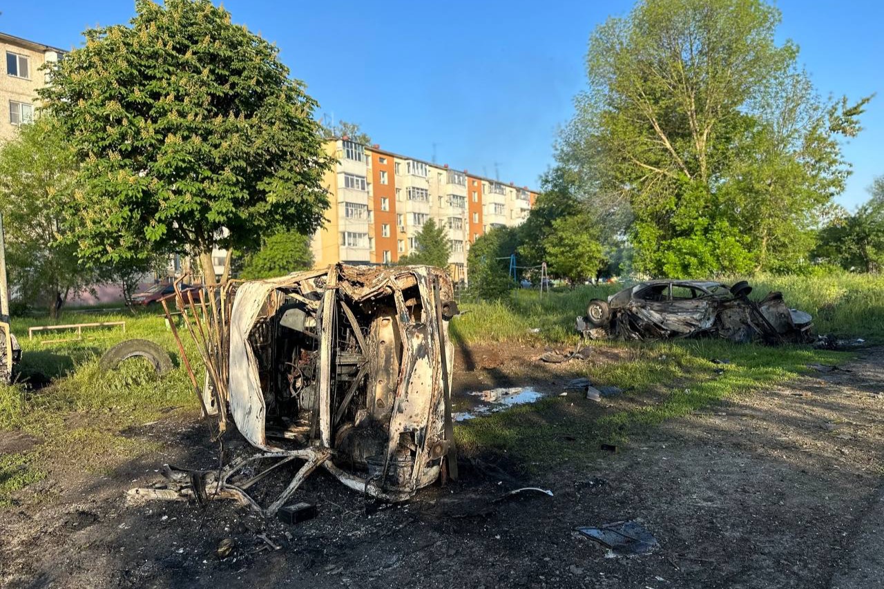 Четыре человека ранены при массированном обстреле из Градов белгородского Шебекина