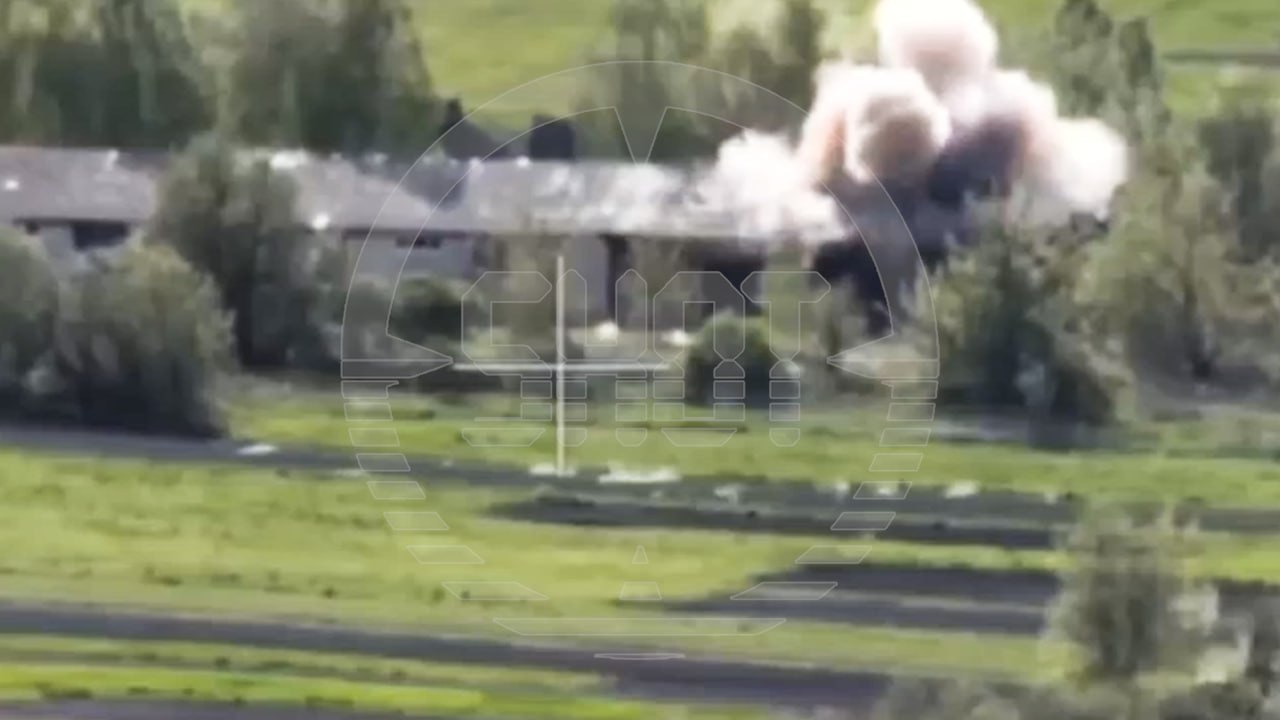 Российские военные уничтожили пикап ВСУ, с которого готовили запуск БПЛА по РФ