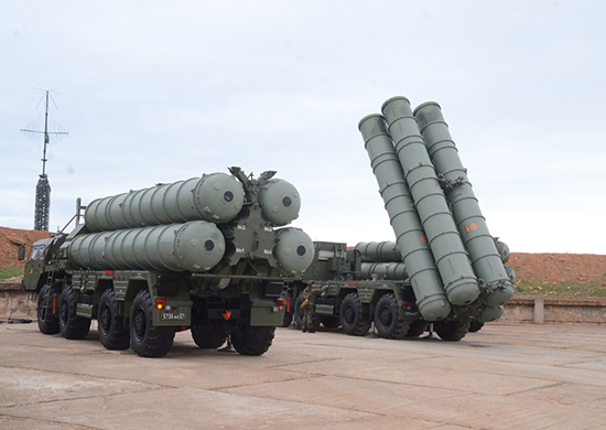 Над Крымом сбили две баллистические ракеты ВСУ