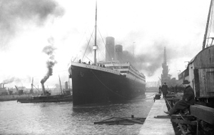 Часы мертвеца, крекер и детские ботинки: Как распродавали "Титаник"