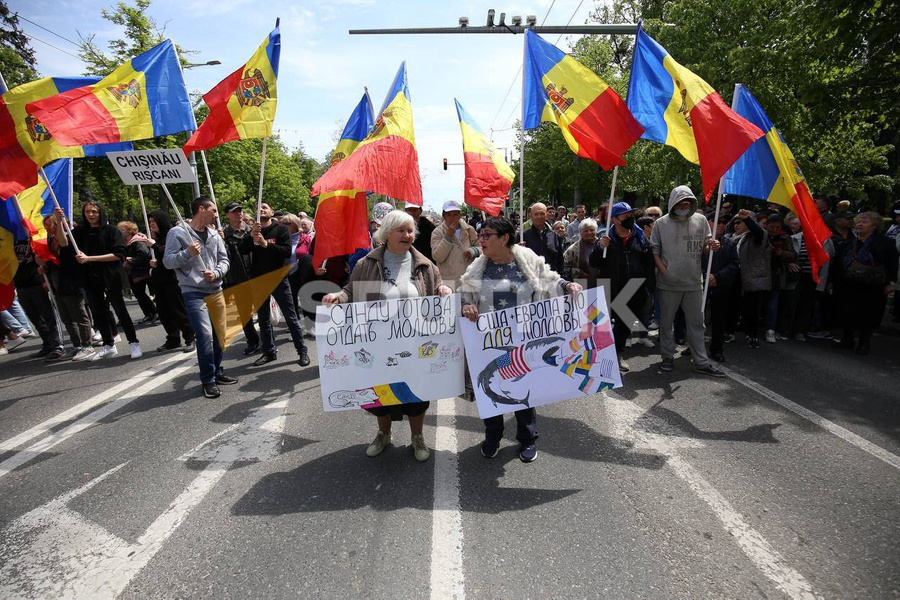 Акция протеста в Кишинёве. Обложка © Telegram / Sputnik Молдова
