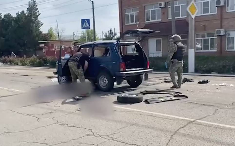 У взорвавшего свою ниву жителя Ейска дома нашли ещё два СВУ