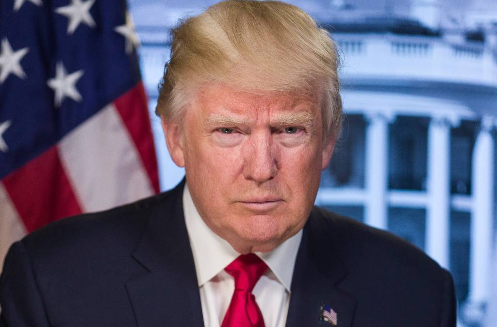 Трамп не будет давать показания по делу обвинившей его журналистки Кэрролл