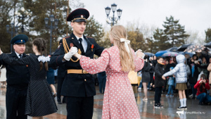 Кадры "Майского вальса" в Хабаровске. Фото © AmurMedia.ru