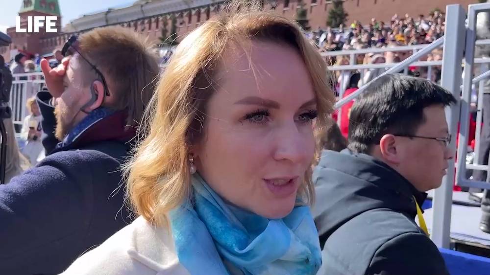 Львова-Белова ужаснулась отмене Дня Победы на Украине и вспомнила о девочке со свастикой на спине