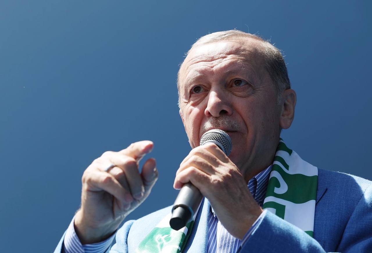 По уши в долгах: Эрдоган обнародовал отчёт о своих доходах