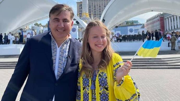 Лиза Ясько с Михаилом Саакашвили.Обложка © Facebook (признан экстремистской организацией и запрещён на территории Российской Федерации) / Lisa Yasko