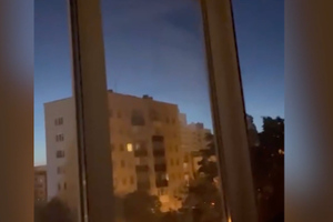 Жители Белгорода сообщили о громких ночных взрывах в небе над городом