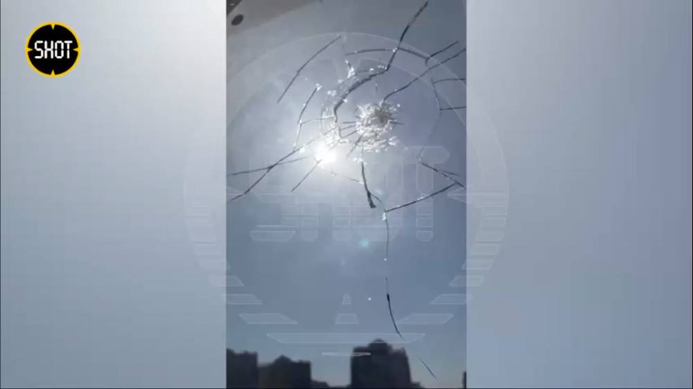 Из-за взрыва в Белгороде осколками побило окна в ближайших домах