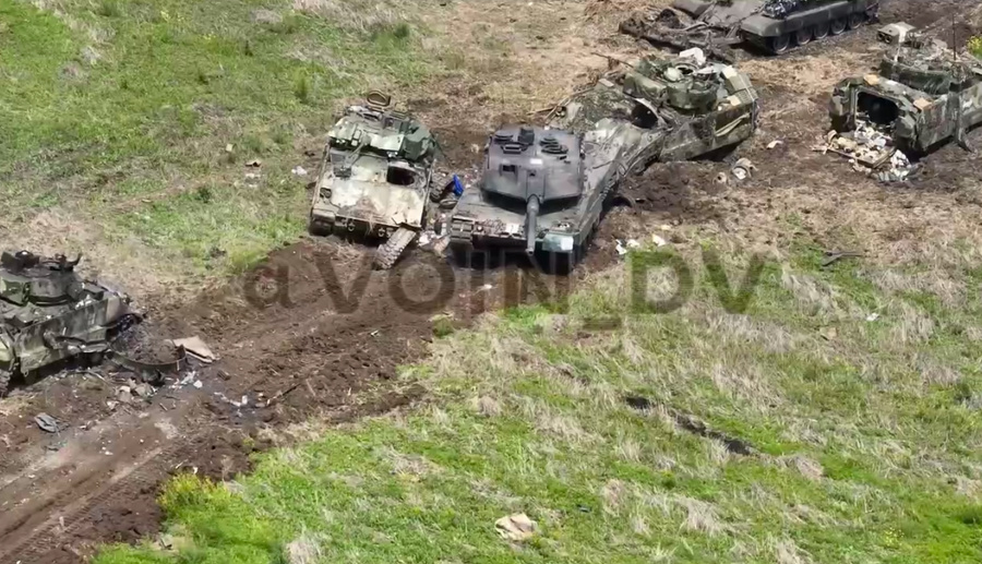 <p>Немецкие танки Leopard на Украине. Скриншот © t.me / <a href="https://t.me/voin_dv/3107" target="_blank" rel="noopener noreferrer">Voin_dv</a></p>